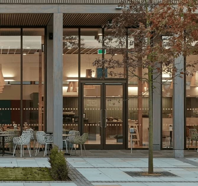 Thermal Commercial Door by Reynaers
