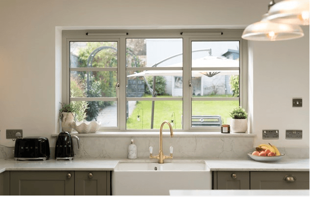 Aluminium casement window by Origin