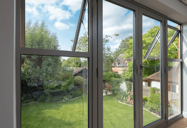 Aluminium picture window by Origin